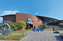 �{�ݎʐ^�F���֎s�������̂��������فu�C���فv